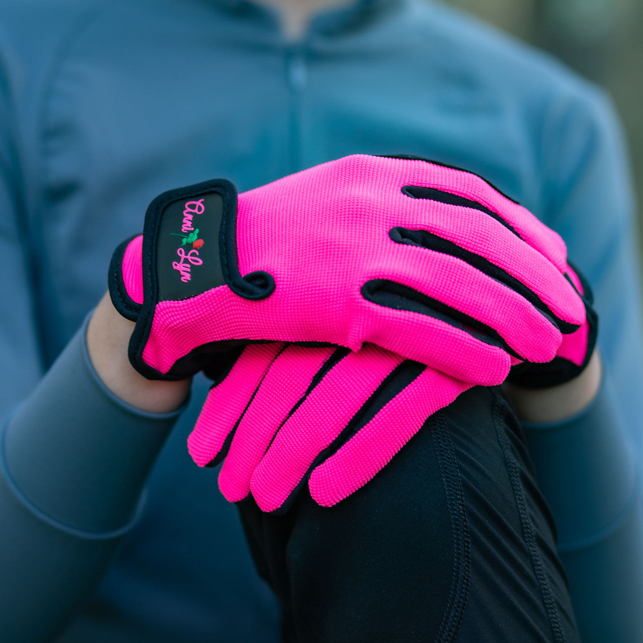 Anni Lyn Sportswear Kid's Competitor Glove - Rose Lifestyle