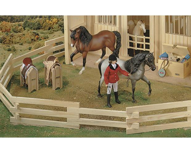 Breyer Horses - Natural Wood Corral - Display